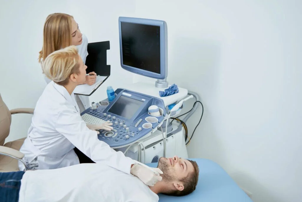 Dr. Sérgio Adrian Fernandes Dantas - Neurocirurgia - Ultrassom: Uma Nova Abordagem No Tratamento Do Câncer Cerebral Estudo Revela Eficácia Do Ultrassom Focalizado No Tratamento Da Doença De Parkinson